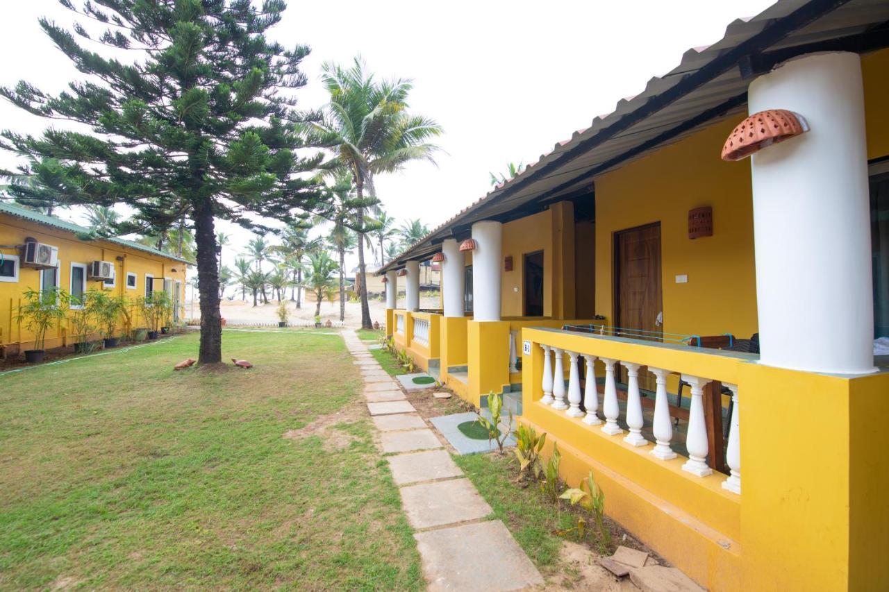 C Roque Beach Resort Kolva Kültér fotó