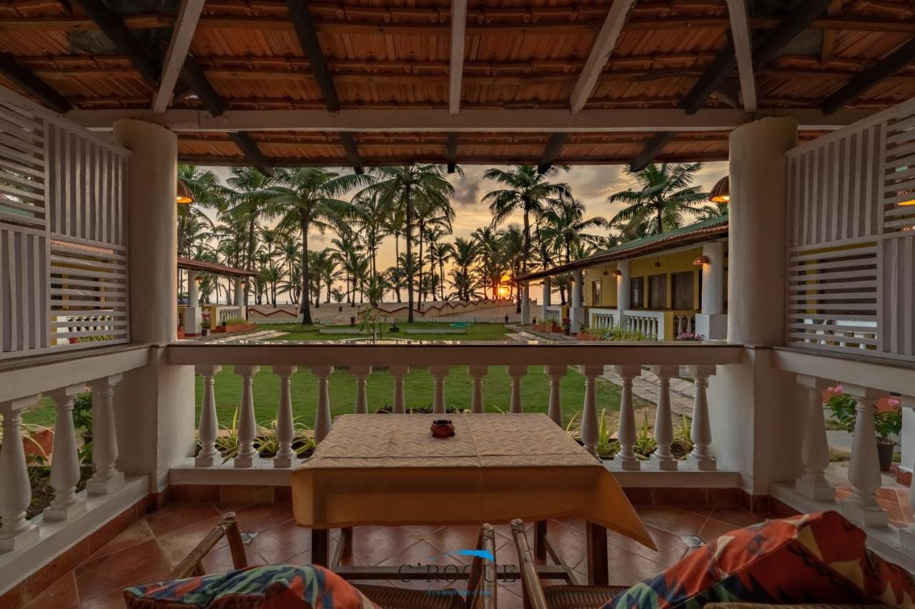 C Roque Beach Resort Kolva Kültér fotó
